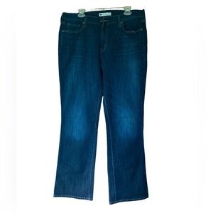 LEVI'S 515 Red Tab Bootcut Dark Wash Jeans w/Decorative Flap Pocket (Size‎ 16L)